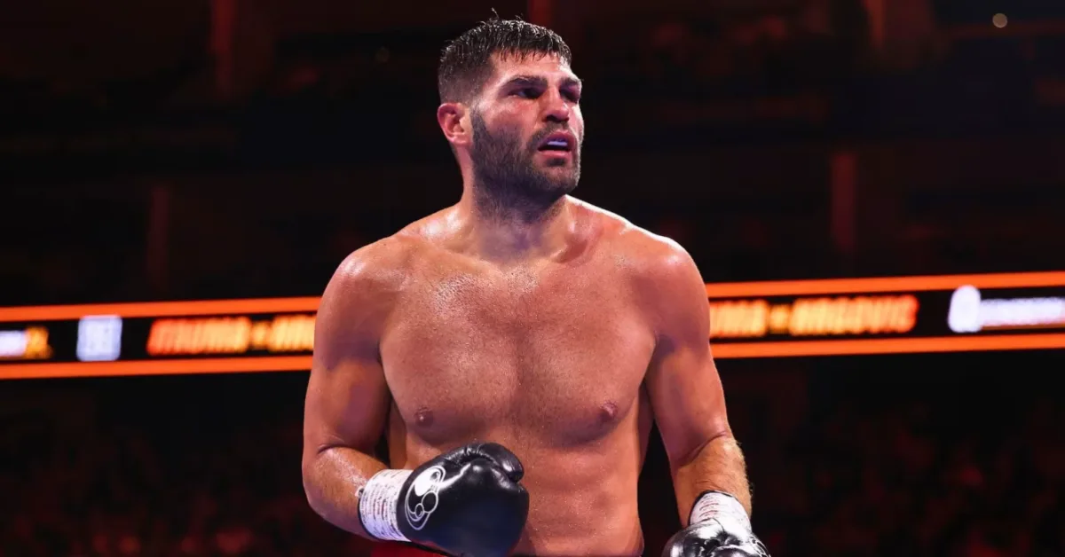 Filip Hrgovic tells rival heavyweight world champion ‘he doesn’t belong here’: “Go back to cruiserweight”