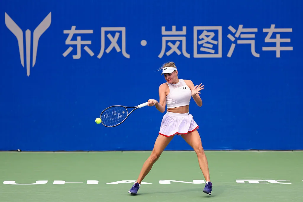 Ястремська та Калініна знялися з парного турніру WTA 1000 в Ухані